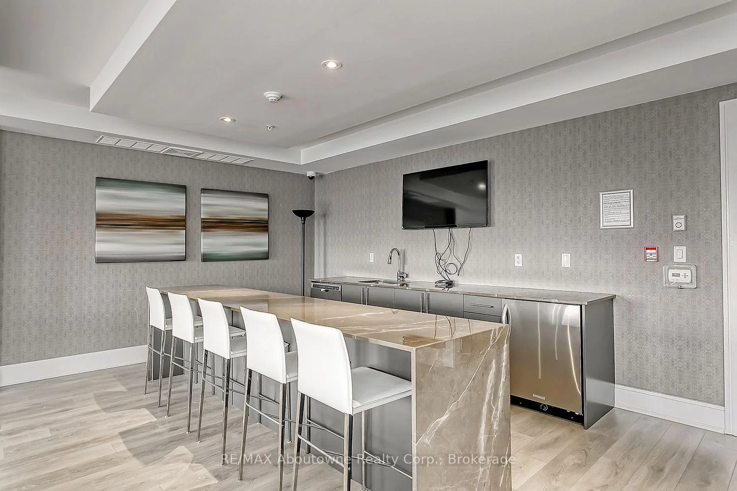 Photo 31 of Unit 102, 128 Garden Drive, Oakville, Central — HOMEH