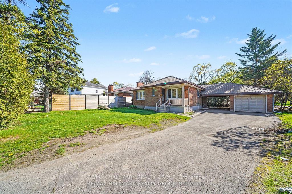 Photo 2 of 1299 Evans Boulevard, Ottawa, Alta Vista — HOMEH