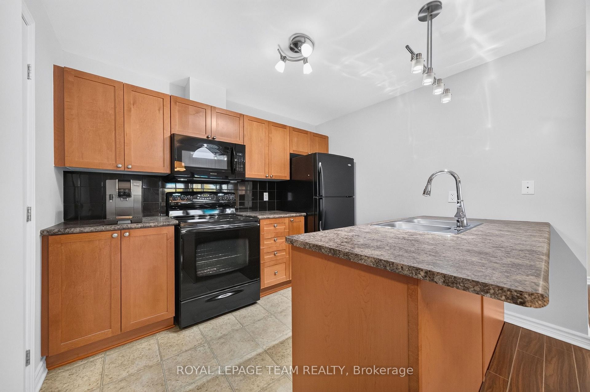 Photo 20 of 173-C Crestway Drive, Ottawa, Barrhaven East — HOMEH
