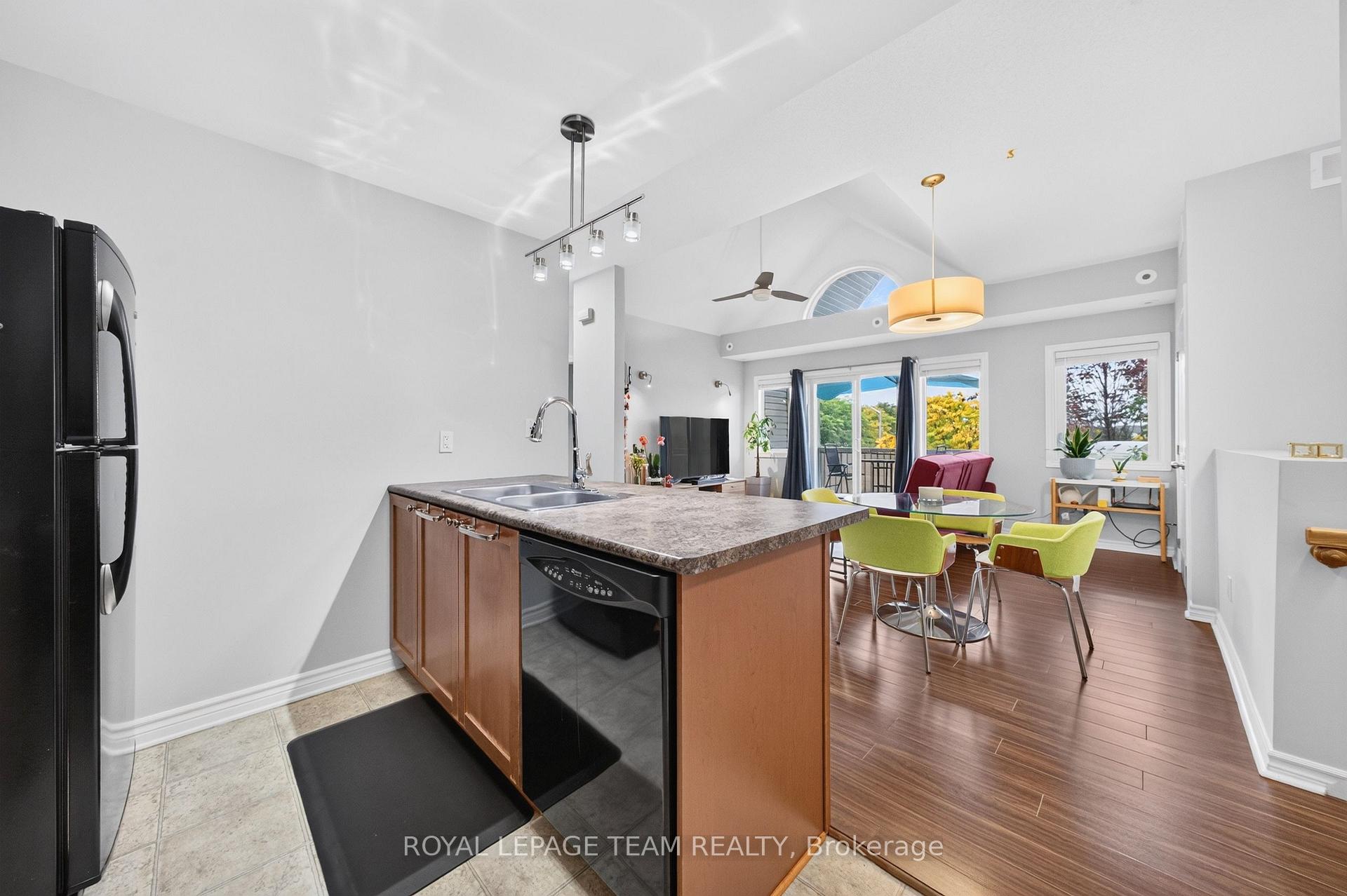 Photo 21 of 173-C Crestway Drive, Ottawa, Barrhaven East — HOMEH