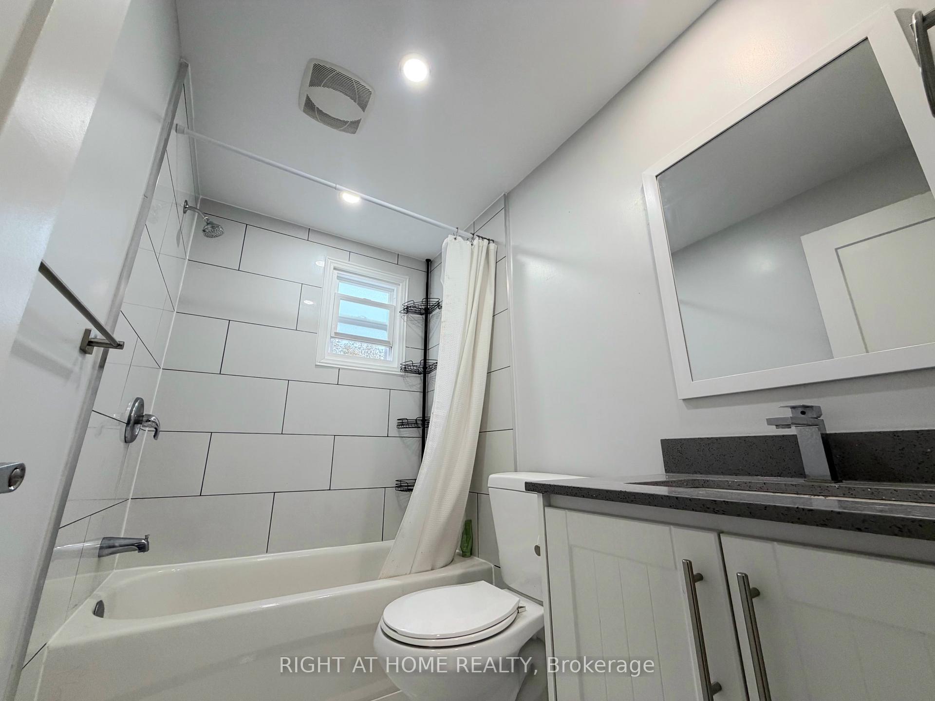 Photo 3 of Unit Upper, 408 Strathmore Boulevard, Toronto, Danforth — HOMEH