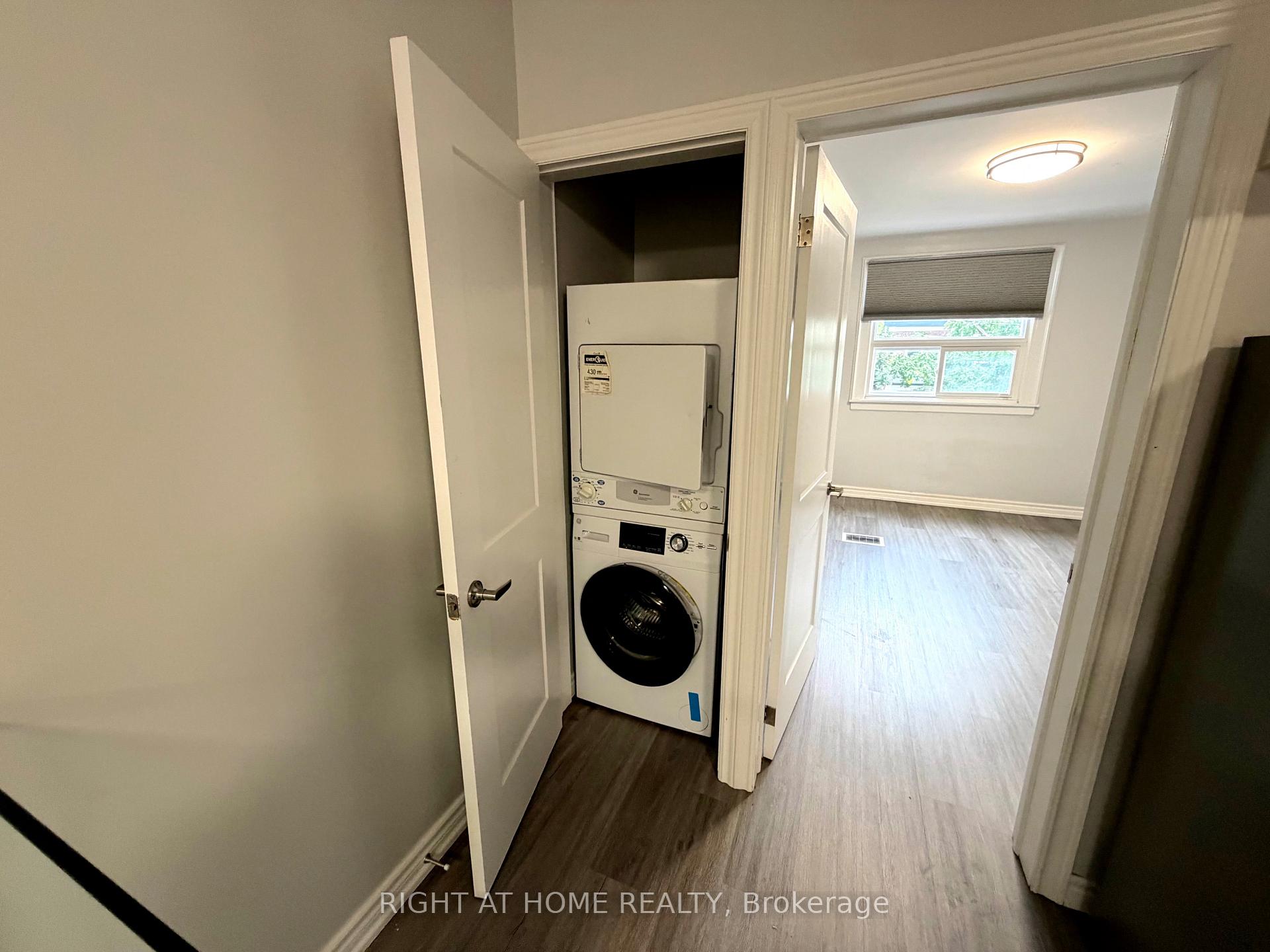 Photo 9 of Unit Upper, 408 Strathmore Boulevard, Toronto, Danforth — HOMEH