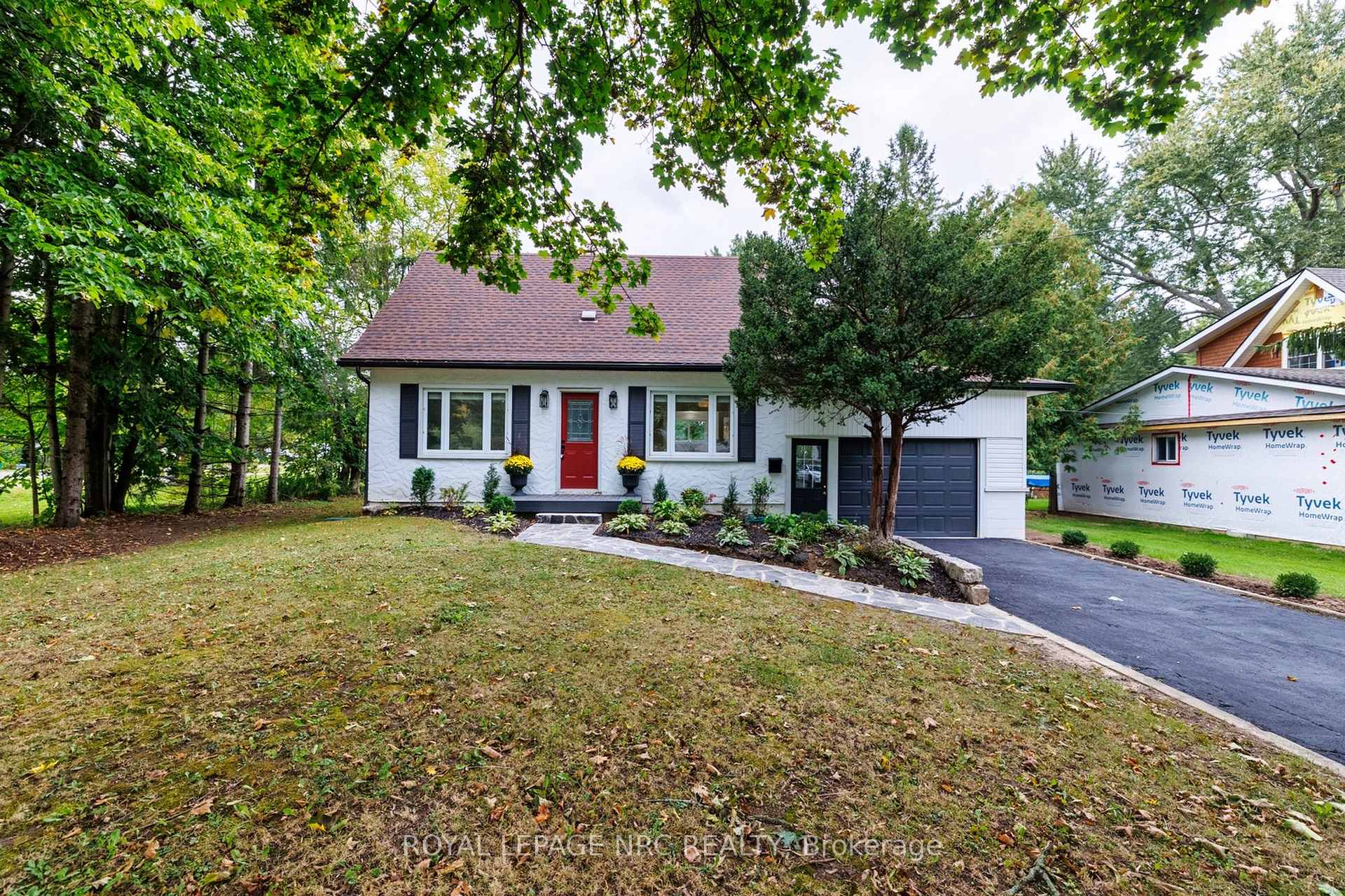 Photo 11 of 88 Summerlea Avenue, Welland, N. Welland — HOMEH