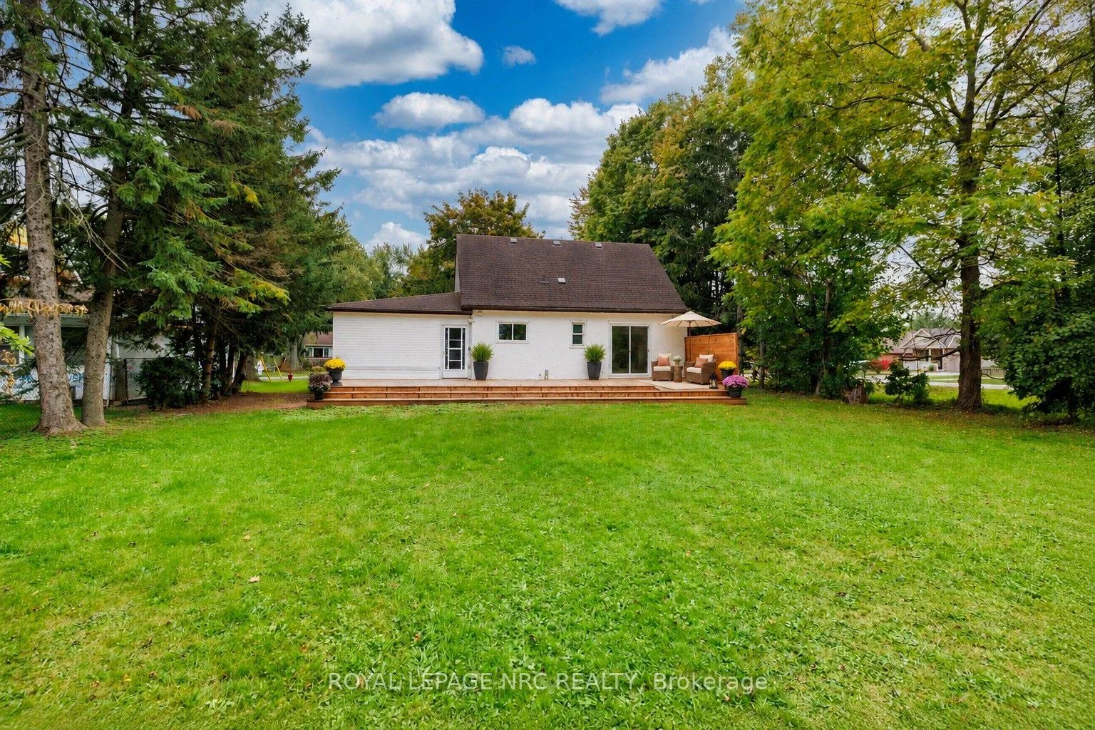 Photo 7 of 88 Summerlea Avenue, Welland, N. Welland — HOMEH