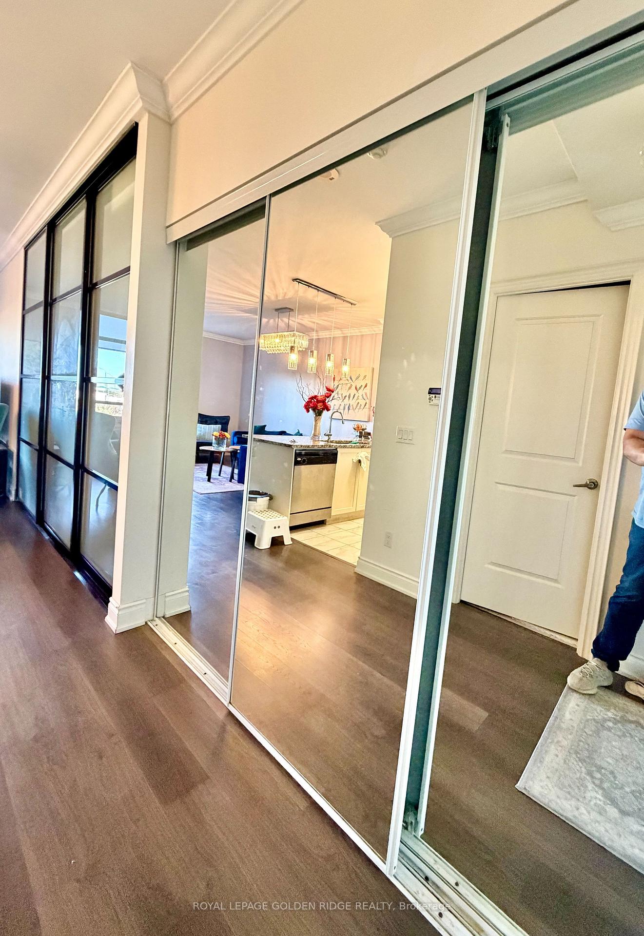 Photo 4 of Unit 715, 9245 Jane Street, Vaughan, Maple — HOMEH