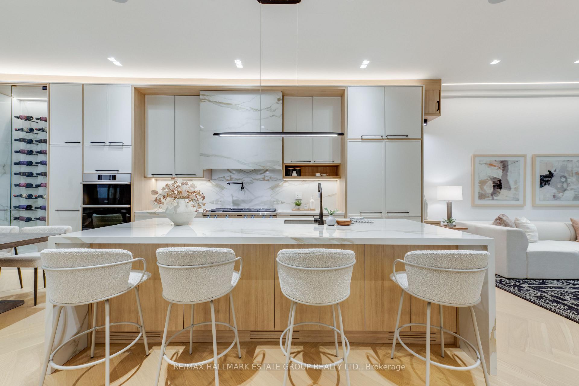Photo 13 of 10 Wheeler Avenue, Toronto, The Beaches — HOMEH