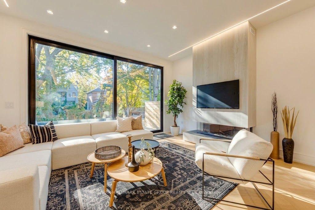 Photo 16 of 10 Wheeler Avenue, Toronto, The Beaches — HOMEH