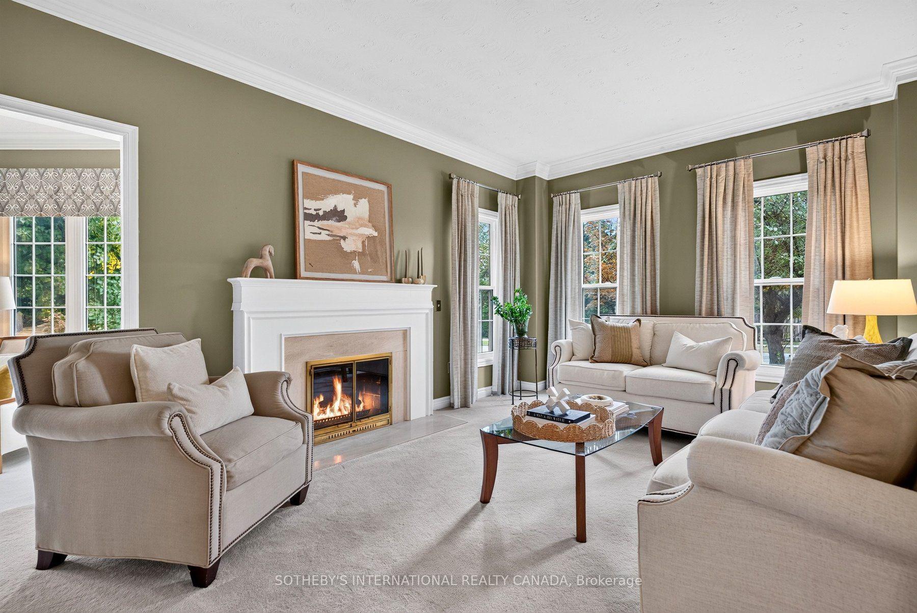 Photo 3 of 4211 Millcroft Park Drive, Burlington, Rural Burlington — HOMEH