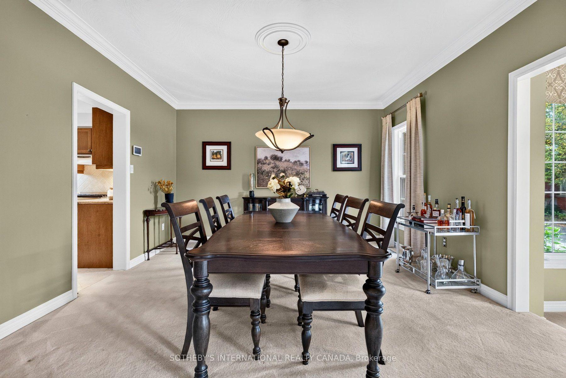 Photo 4 of 4211 Millcroft Park Drive, Burlington, Rural Burlington — HOMEH