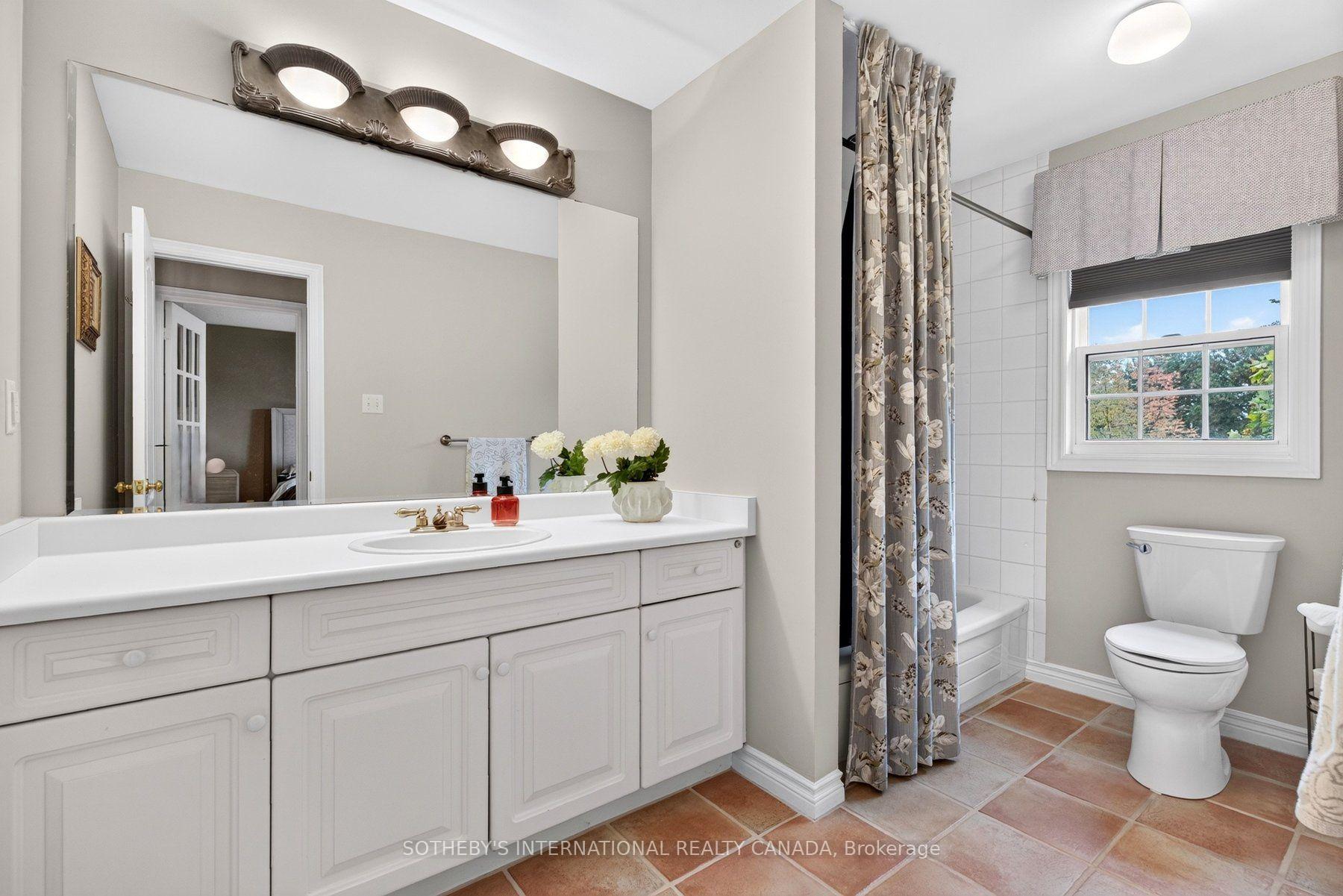 Photo 17 of 4211 Millcroft Park Drive, Burlington, Rural Burlington — HOMEH