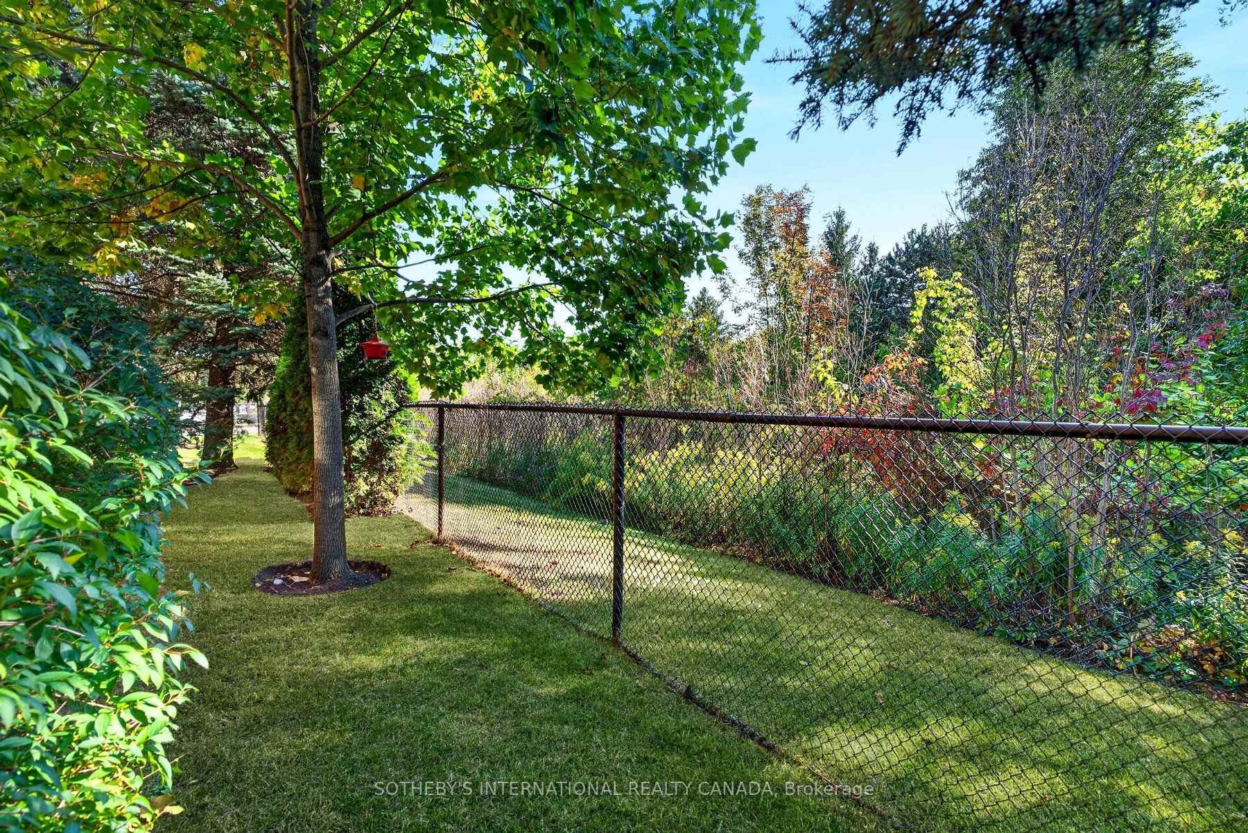 Photo 24 of 4211 Millcroft Park Drive, Burlington, Rural Burlington — HOMEH