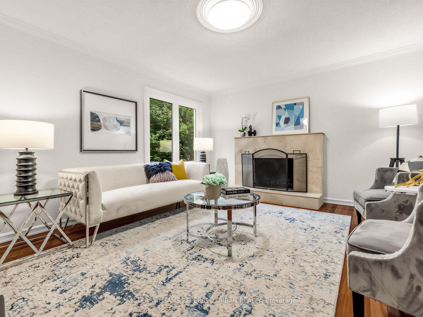Photo 8 of 9 Tigerlily Court, North York, Newtonbrook West — HOMEH