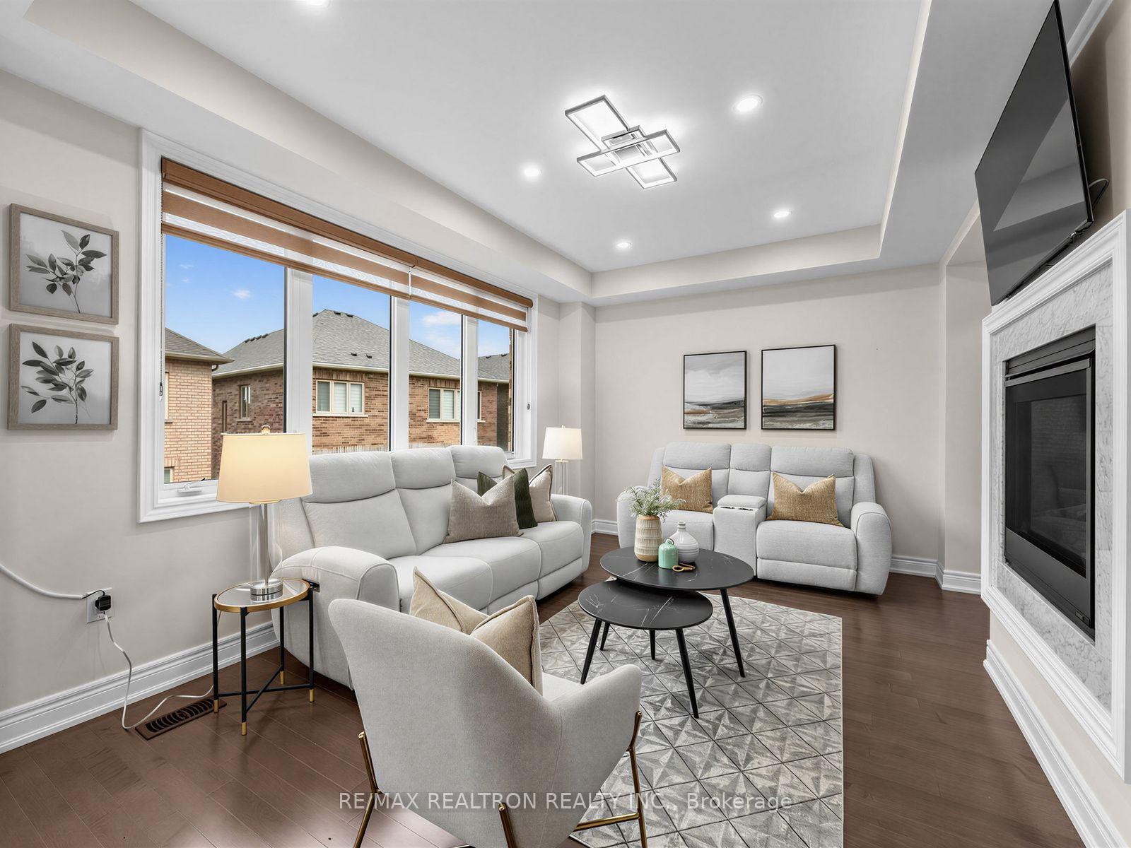 Photo 8 of 1059 Purus Path, Pickering, Rural Pickering — HOMEH