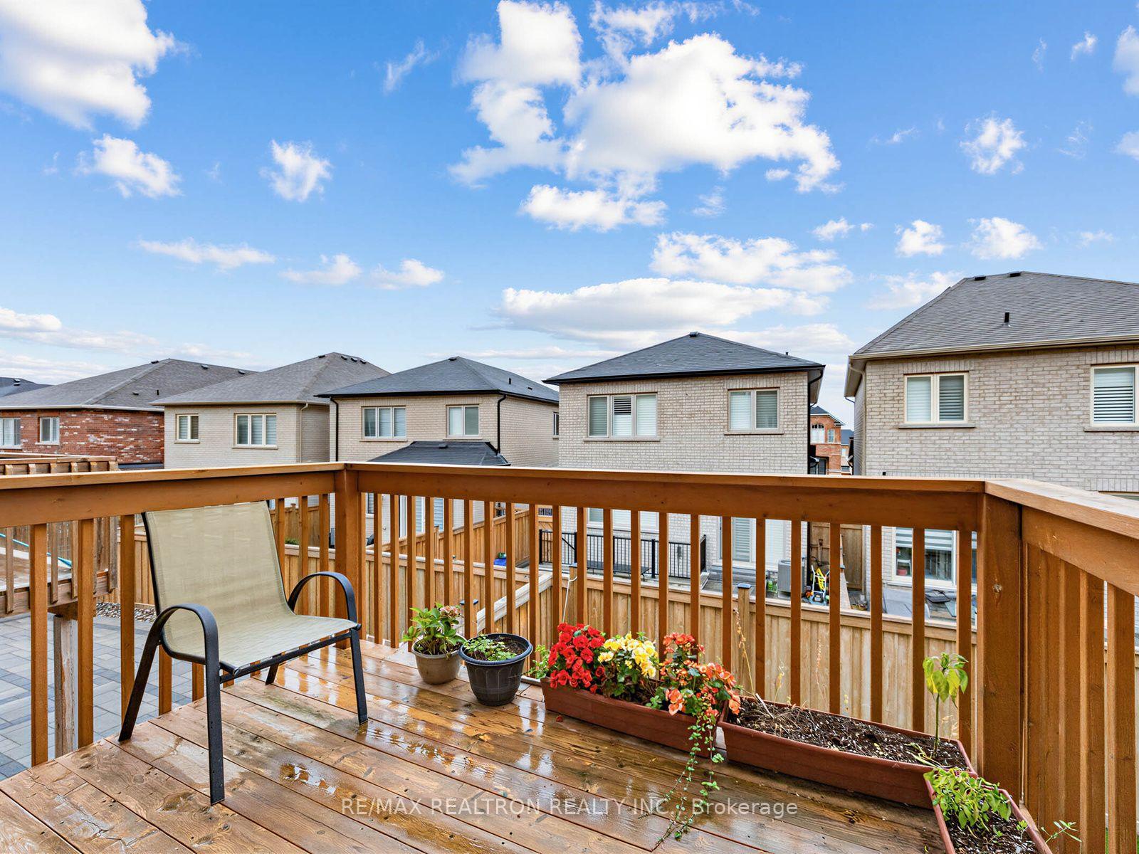 Photo 32 of 1059 Purus Path, Pickering, Rural Pickering — HOMEH