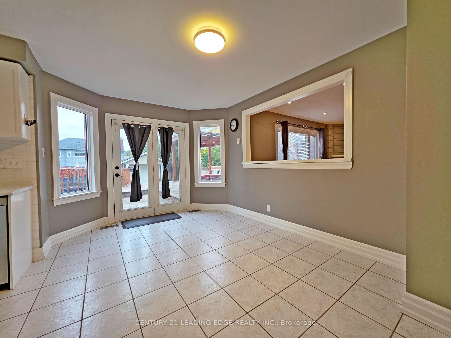 Photo 10 of 14 Hadera Place, Georgina, Keswick North — HOMEH