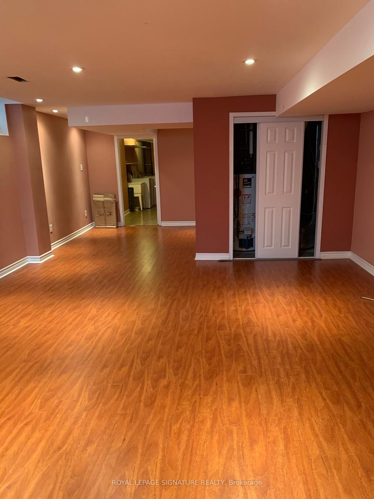 Photo 17 of 249 Comiskey Crescent, Mississauga, Meadowvale Village — HOMEH