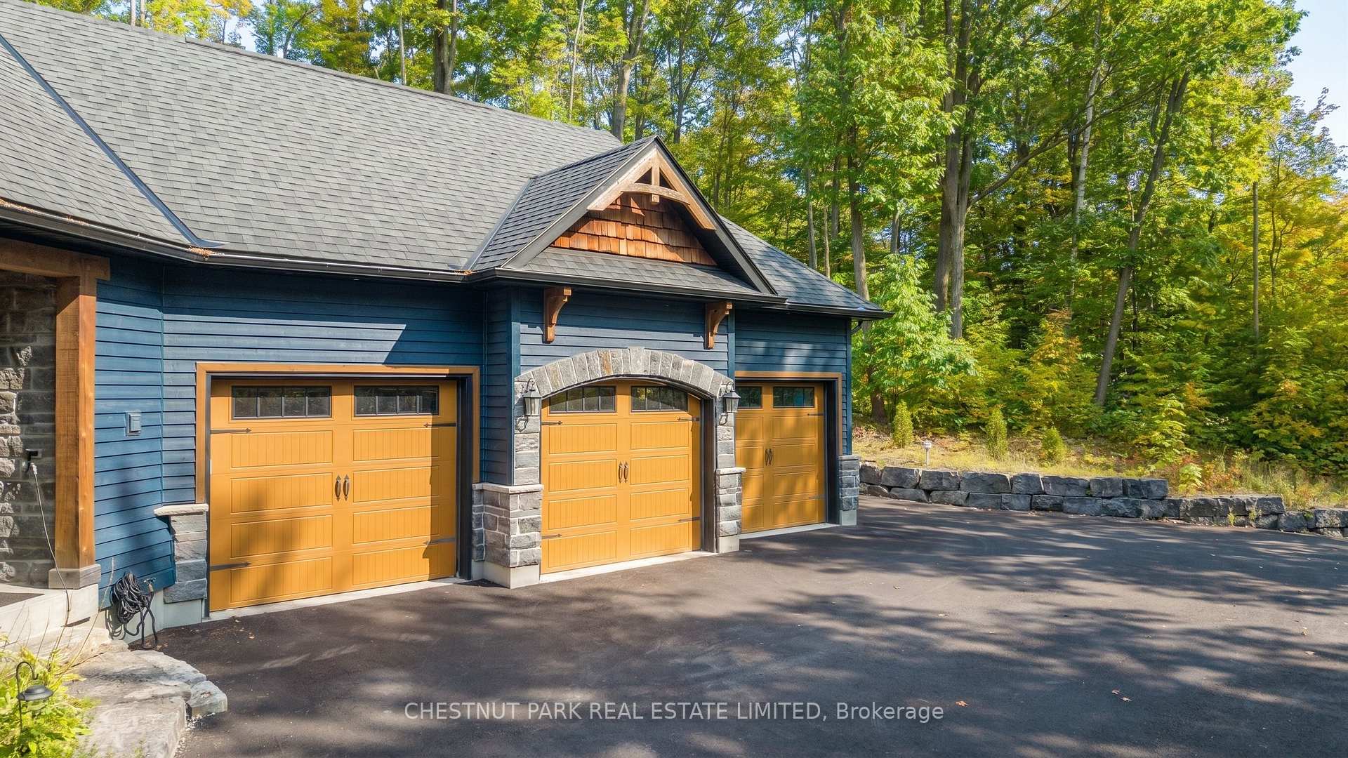 Photo 31 of 9 Moran Street, Springwater, Rural Springwater — HOMEH