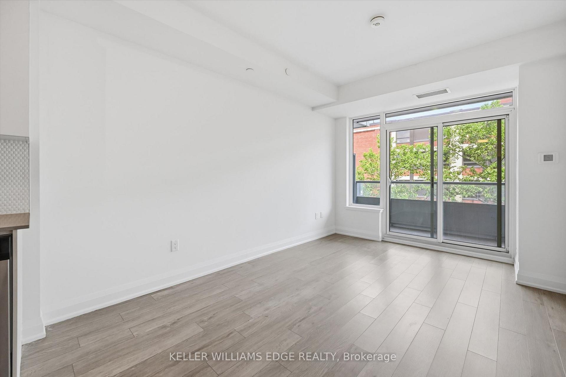 Photo 9 of Unit 418, 212 King William Street E, Hamilton, Beasley — HOMEH