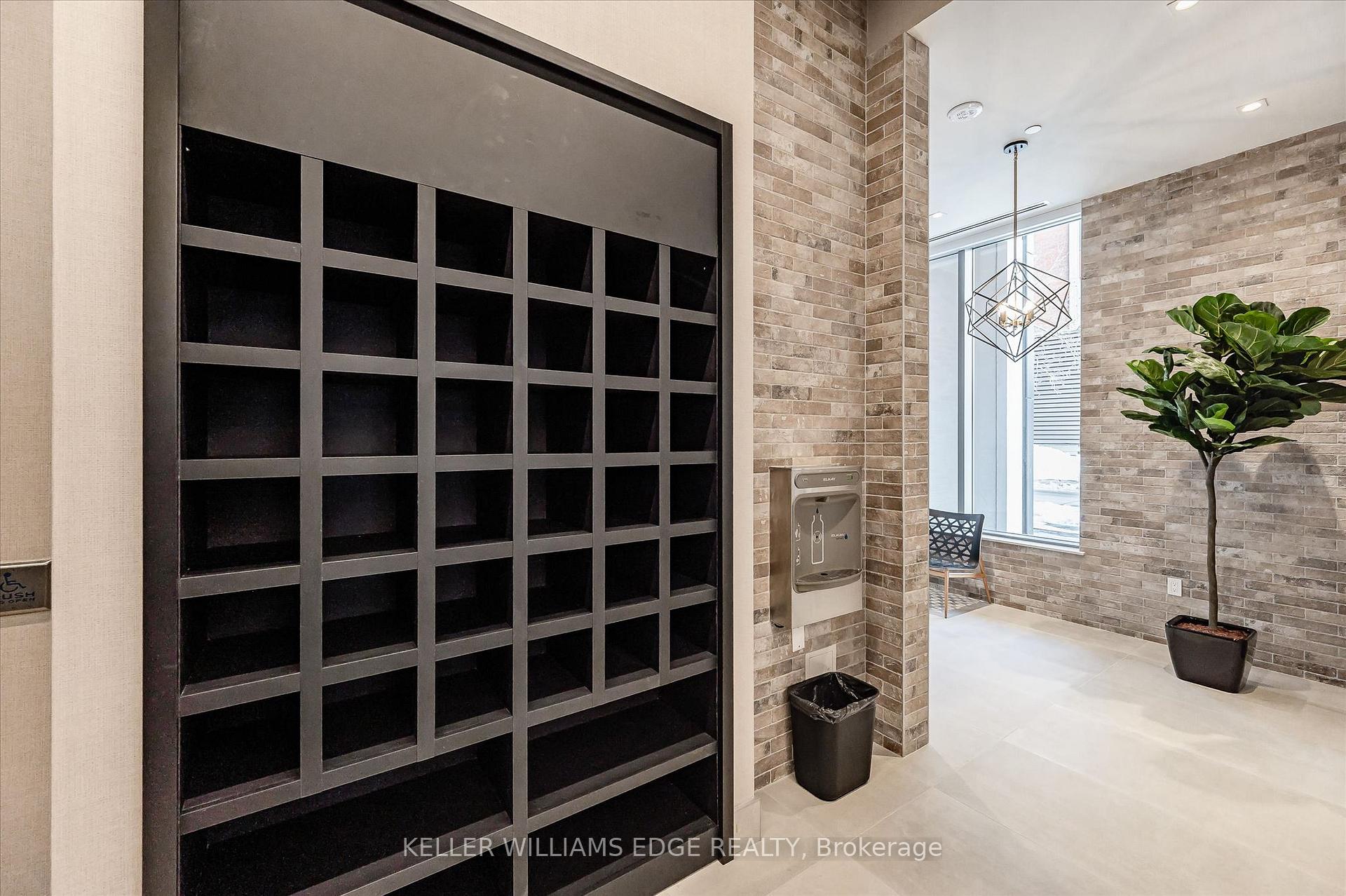 Photo 26 of Unit 418, 212 King William Street E, Hamilton, Beasley — HOMEH