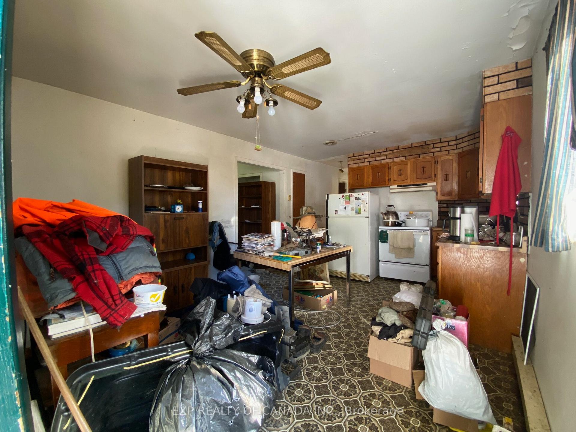 Photo 2 of 408 Silver Queen Lake Road, Cochrane — HOMEH