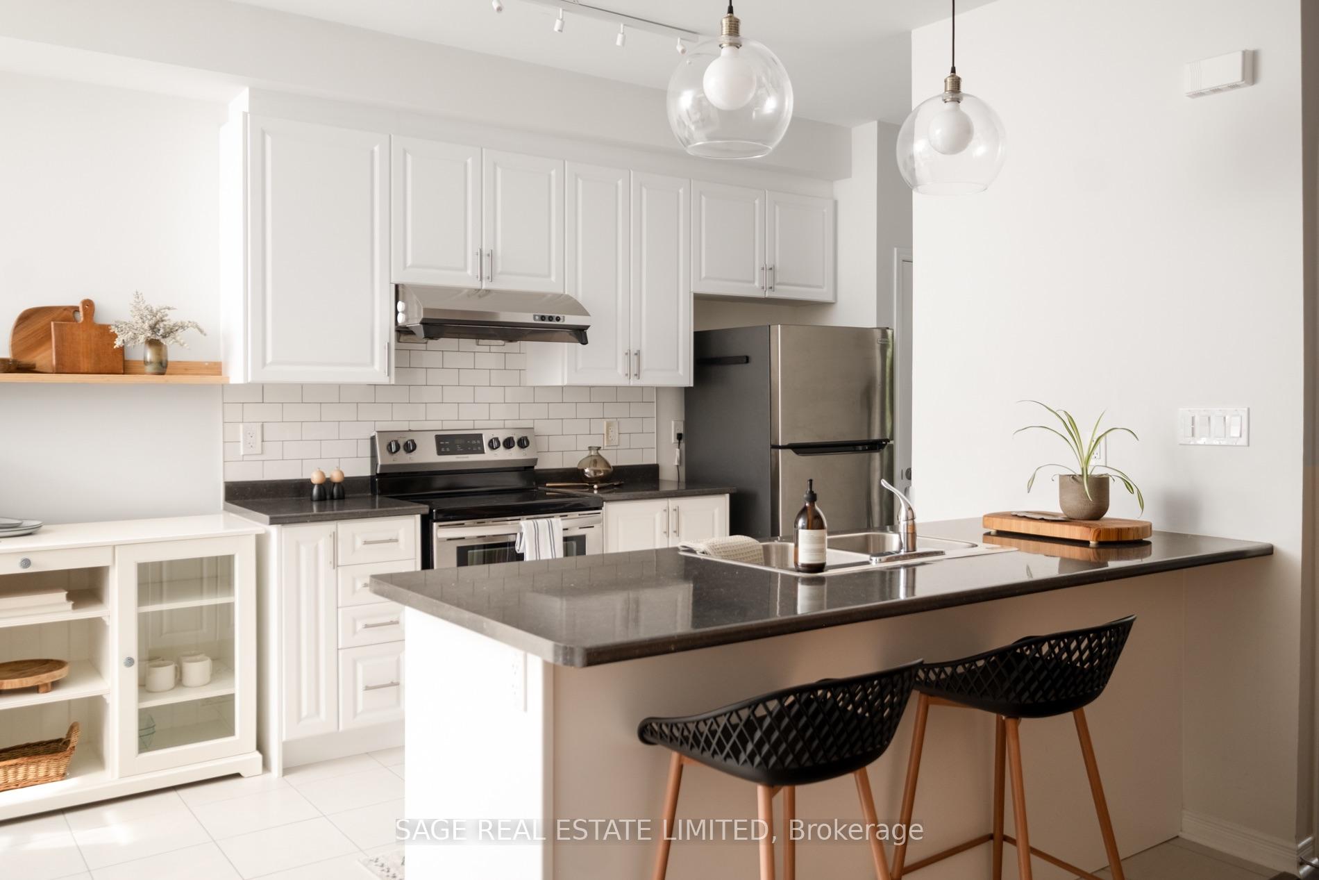 Photo 10 of 842 Atwater Path, Oshawa, Lakeview — HOMEH