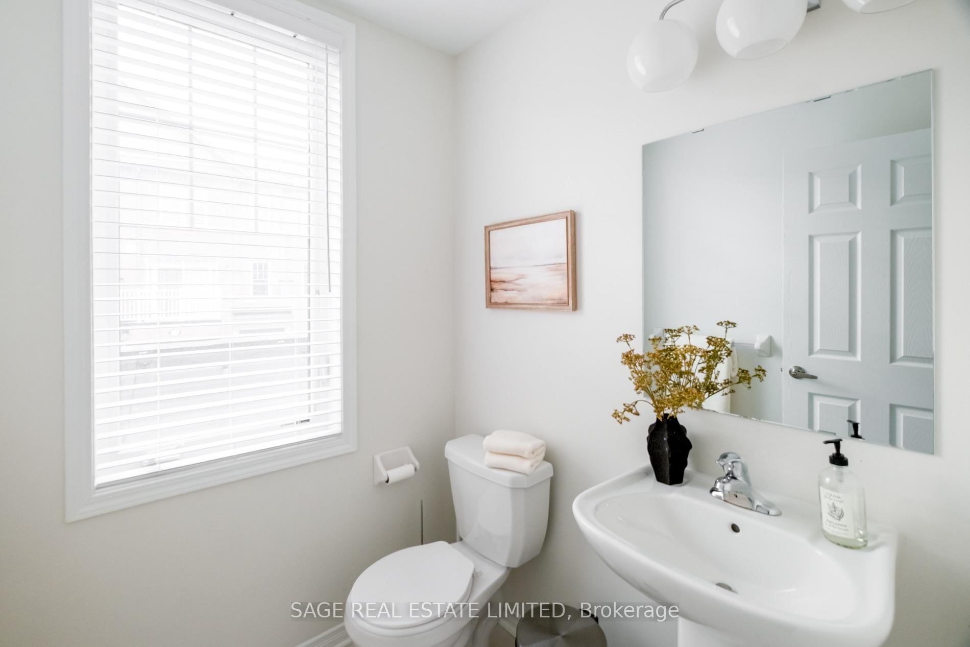 Photo 20 of 842 Atwater Path, Oshawa, Lakeview — HOMEH