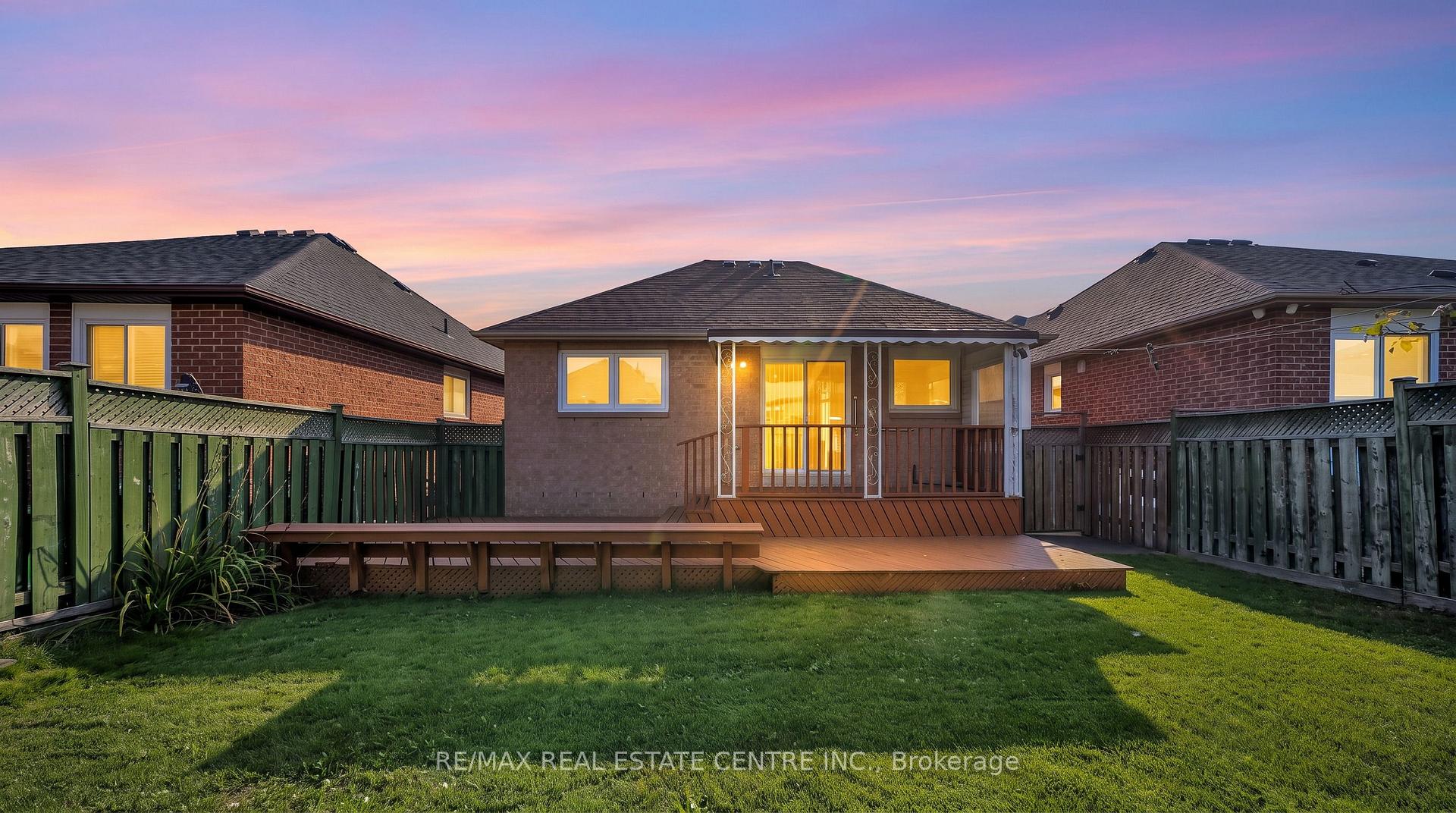Photo 40 of 111 Springview Drive, Brampton, Brampton West — HOMEH