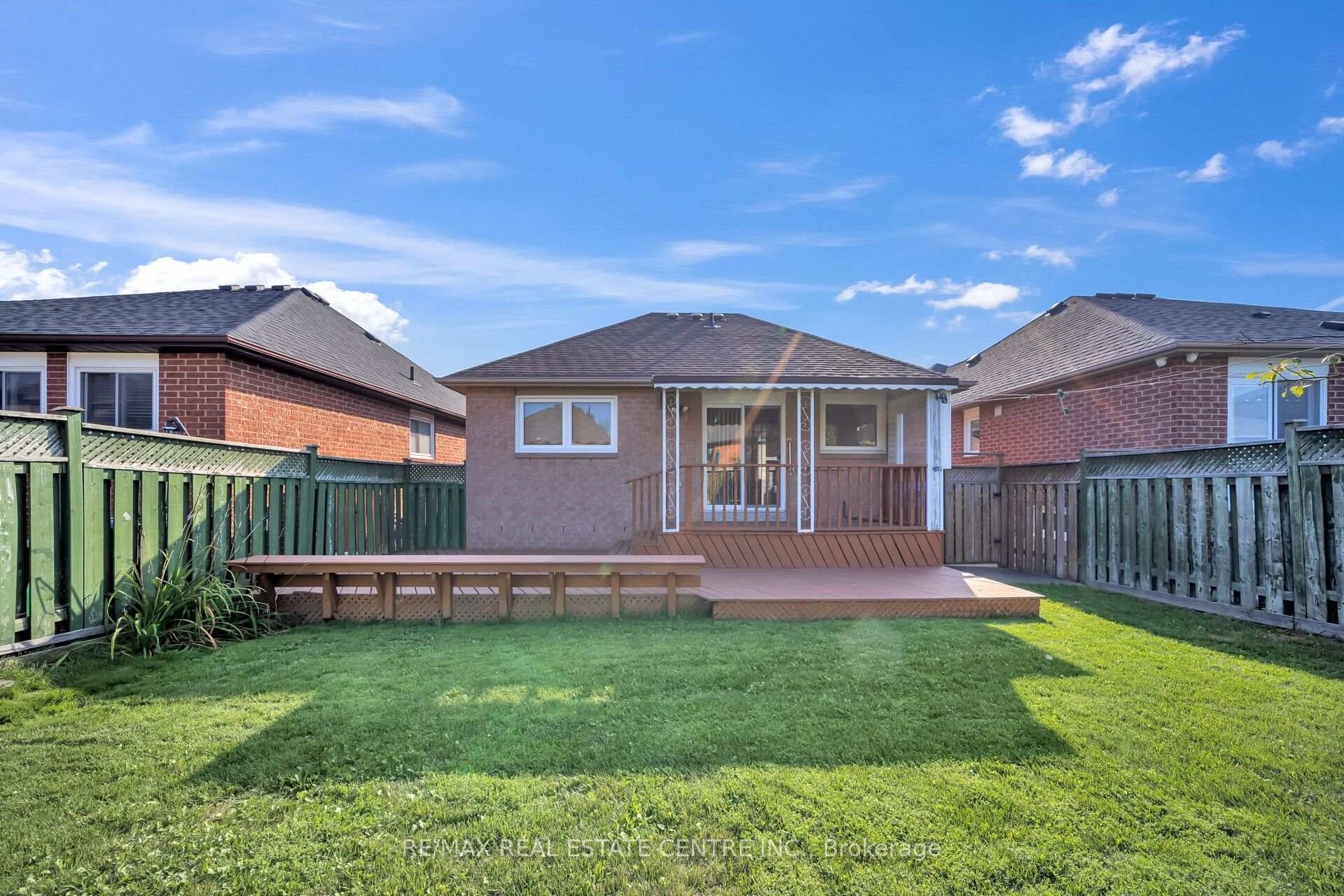 Photo 41 of 111 Springview Drive, Brampton, Brampton West — HOMEH