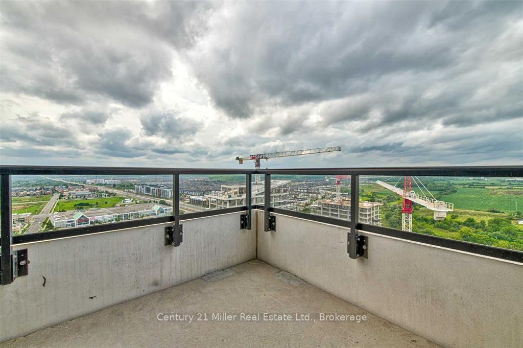 Photo 8 of Unit 2204, 297 Oak Walk Drive, Oakville, River Oaks — HOMEH