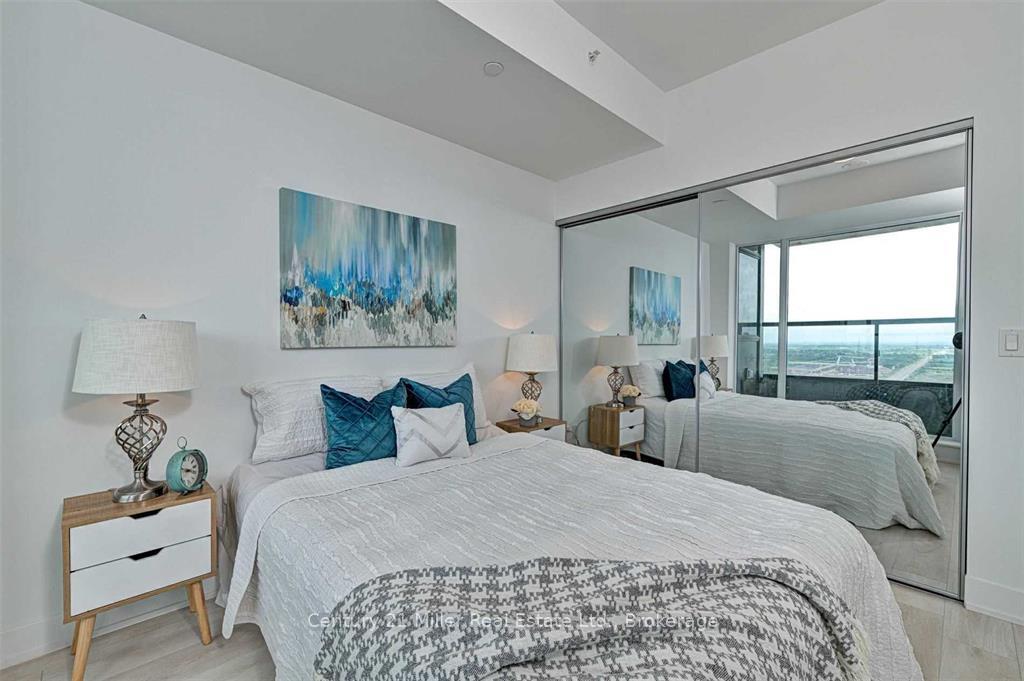 Photo 10 of Unit 2204, 297 Oak Walk Drive, Oakville, River Oaks — HOMEH