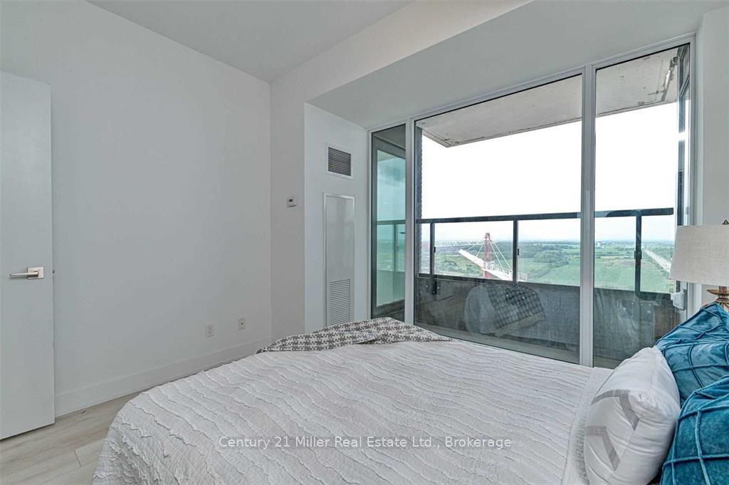 Photo 11 of Unit 2204, 297 Oak Walk Drive, Oakville, River Oaks — HOMEH