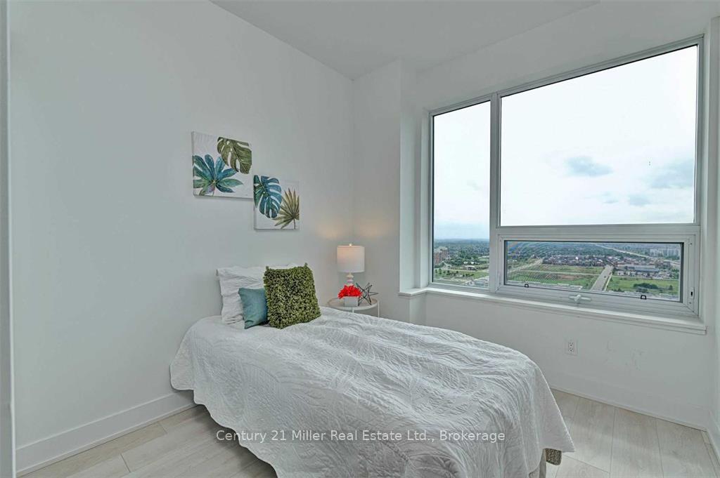 Photo 14 of Unit 2204, 297 Oak Walk Drive, Oakville, River Oaks — HOMEH