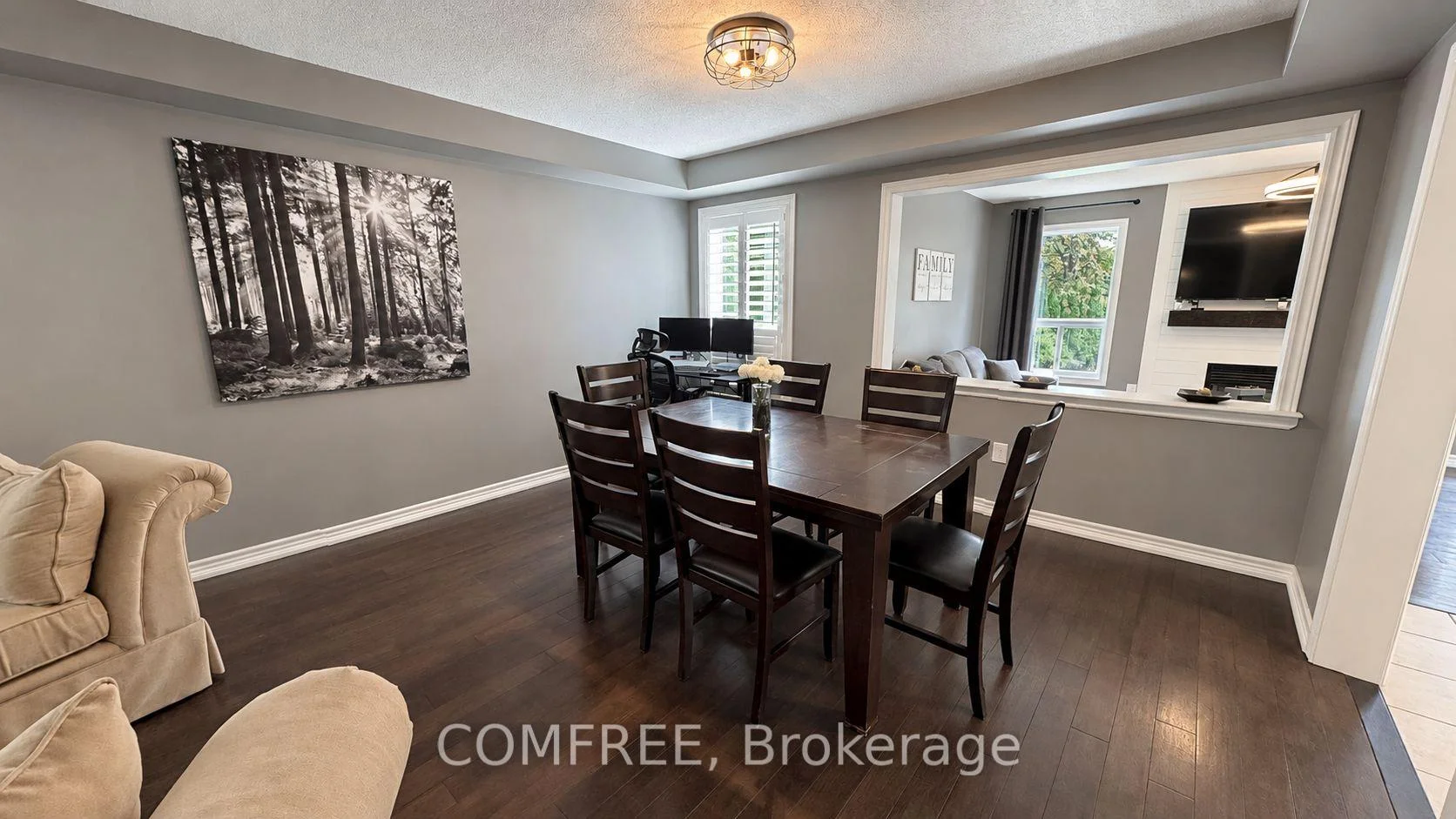 Photo 10 of 241 Acton Boulevard, Halton Hills, Acton — HOMEH