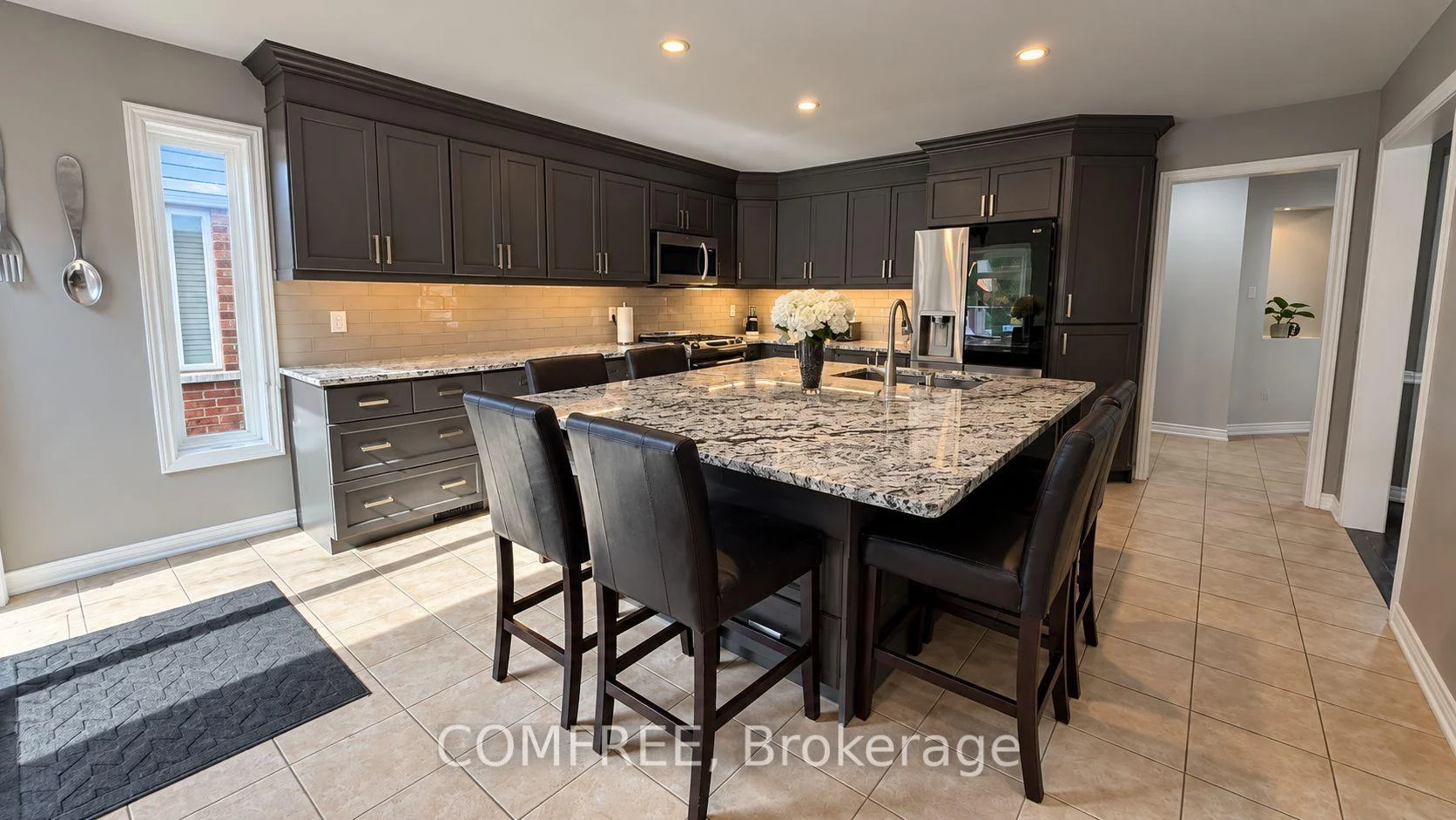 Photo 24 of 241 Acton Boulevard, Halton Hills, Acton — HOMEH