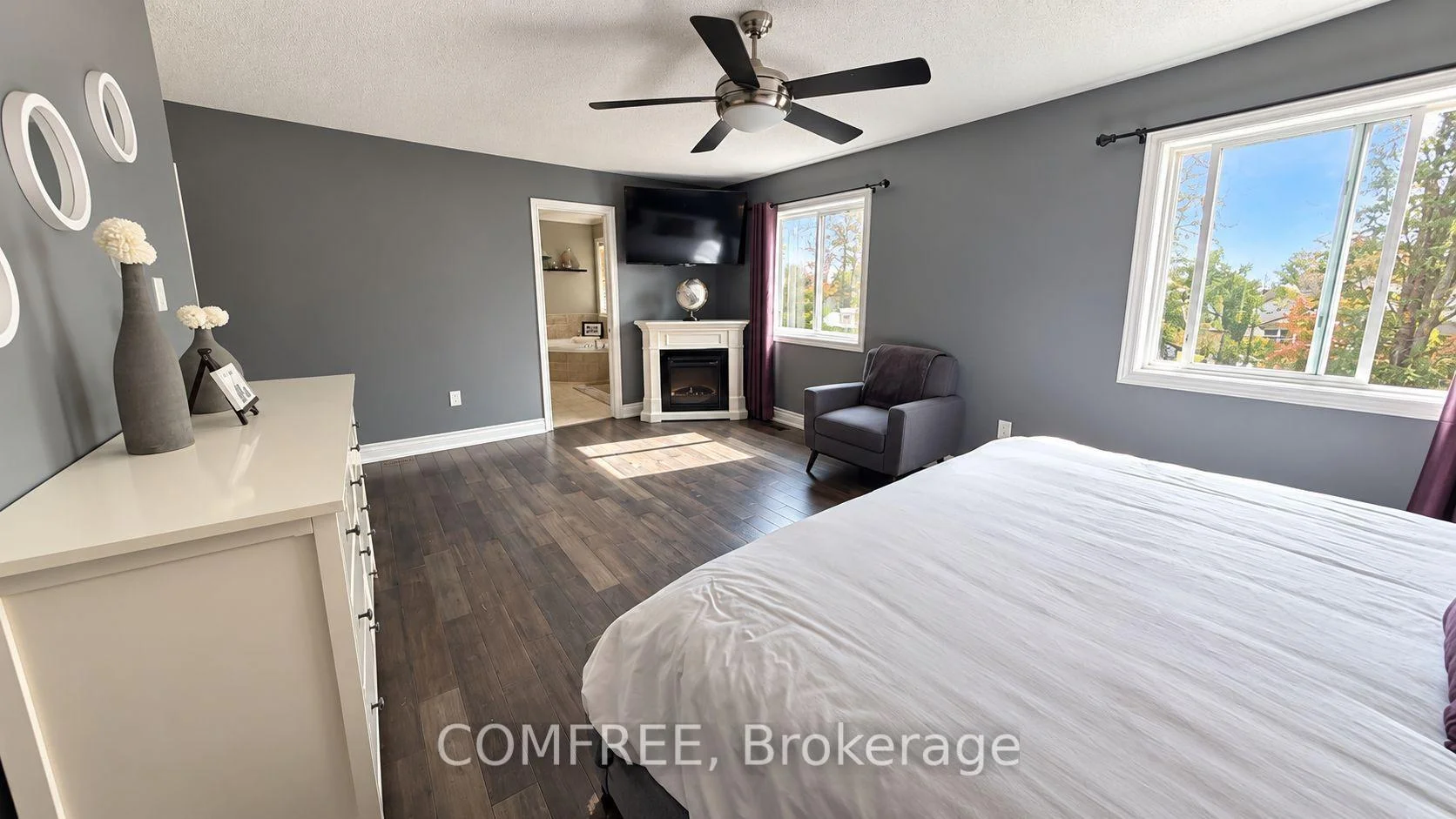 Photo 38 of 241 Acton Boulevard, Halton Hills, Acton — HOMEH