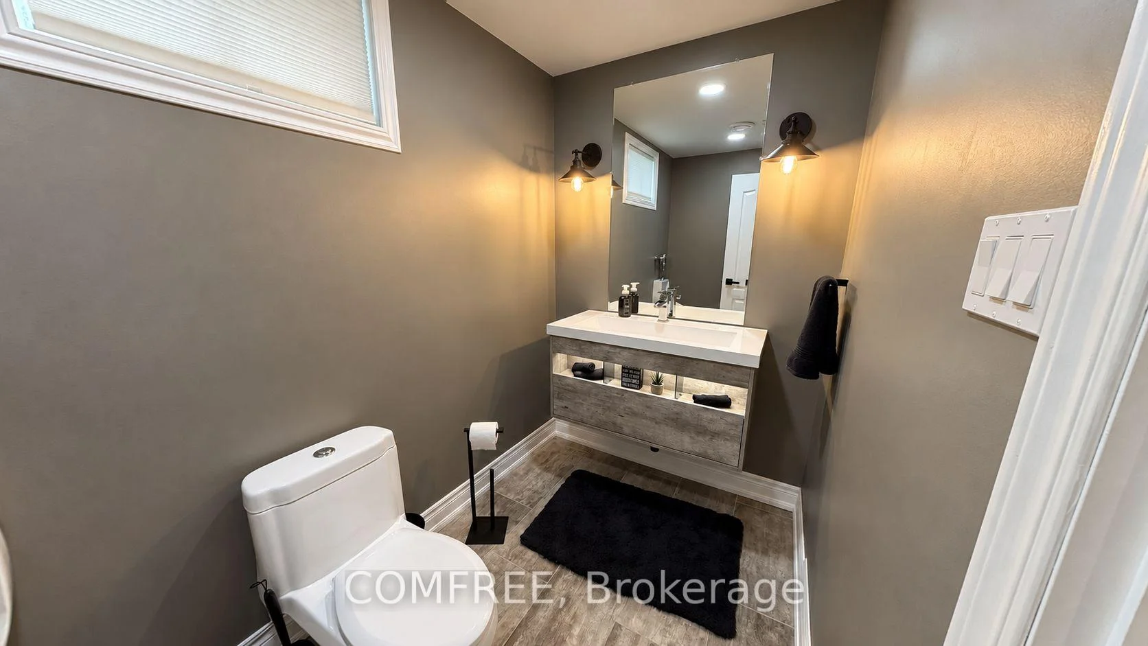 Photo 68 of 241 Acton Boulevard, Halton Hills, Acton — HOMEH