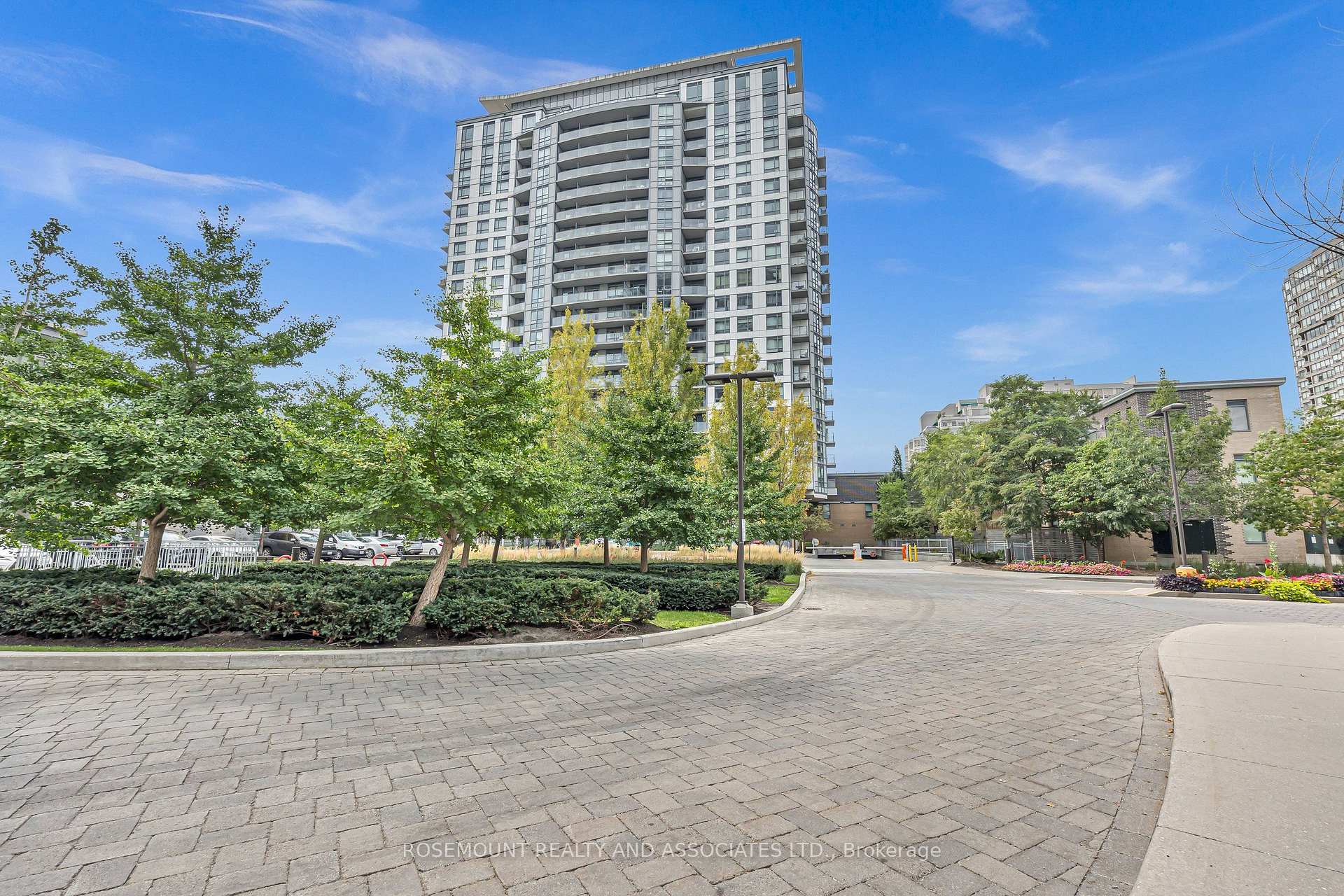 Front of Unit 604, 185 Bonis Avenue