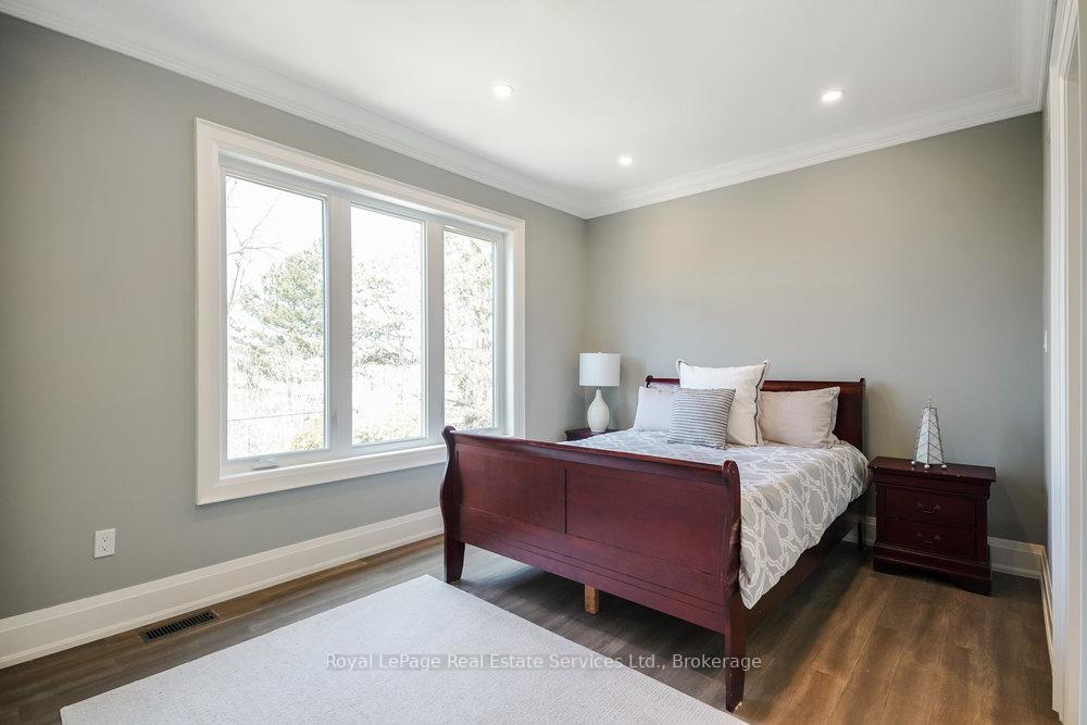 Photo 26 of 1211 Pinegrove Road, Oakville, West — HOMEH