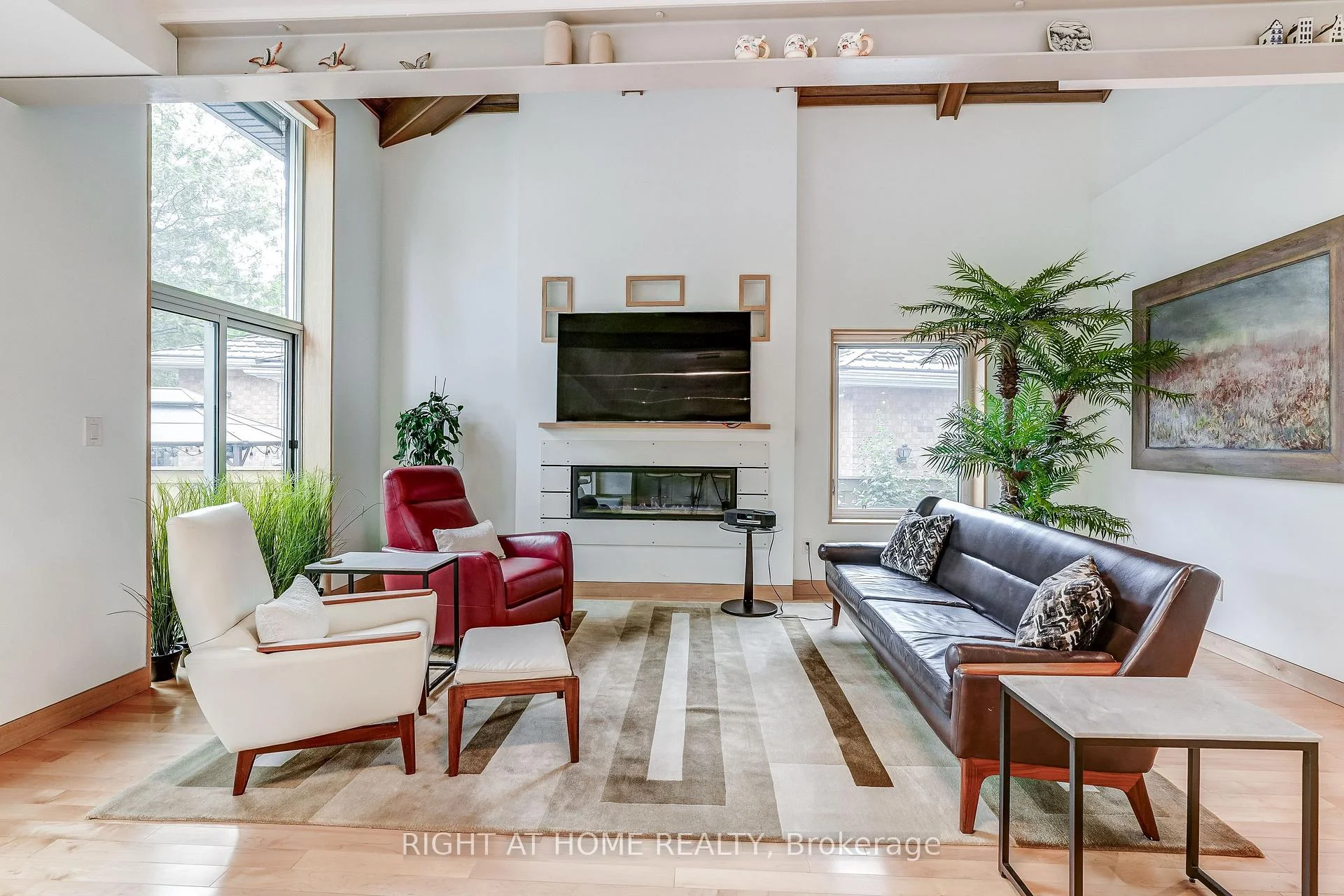 Photo 20 of 17 Ashfield Drive, Etobicoke, Eringate-Centennial-West Deane — HOMEH