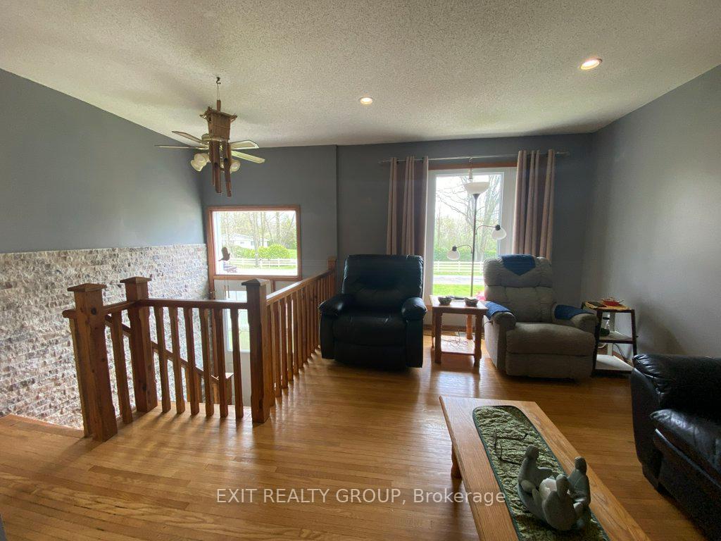 Photo 11 of 87 Bernard Long Road, Quinte West, Sidney Ward — HOMEH