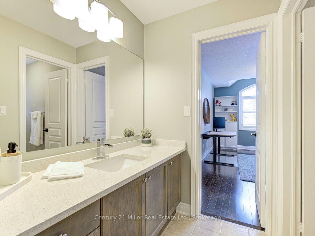 Photo 37 of 544 Bridgeview Road, Oakville, Glenorchy — HOMEH