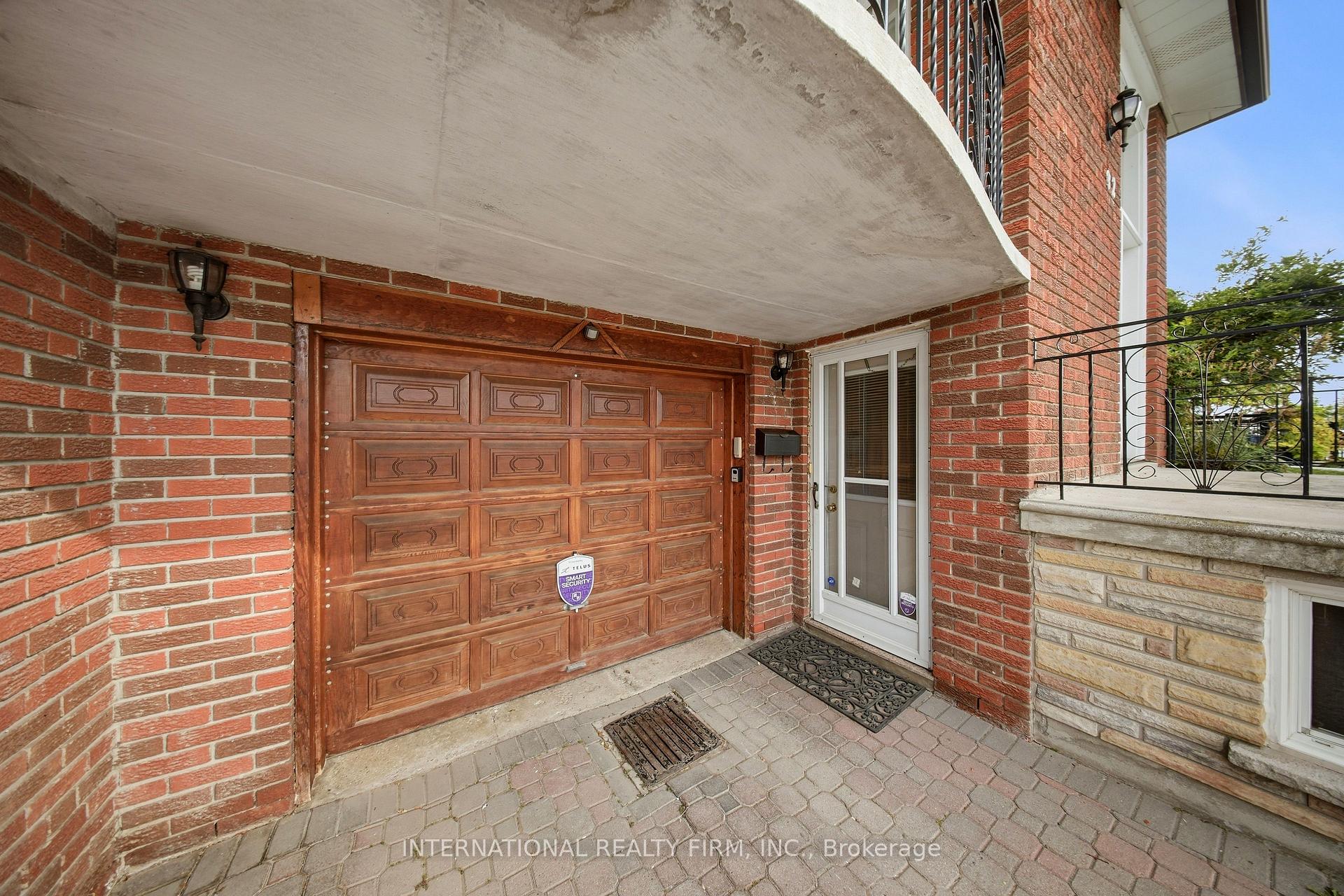 Photo 14 of 92 Andrew Park, Vaughan, West Woodbridge — HOMEH
