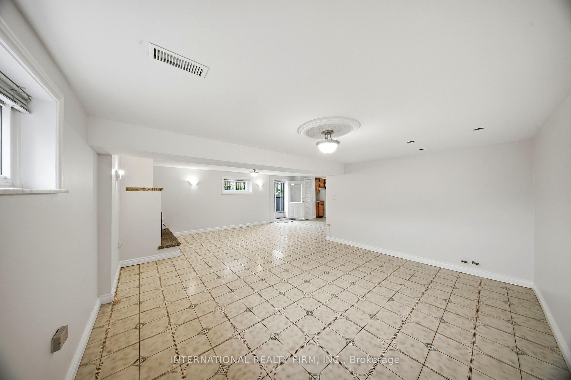 Photo 20 of 92 Andrew Park, Vaughan, West Woodbridge — HOMEH