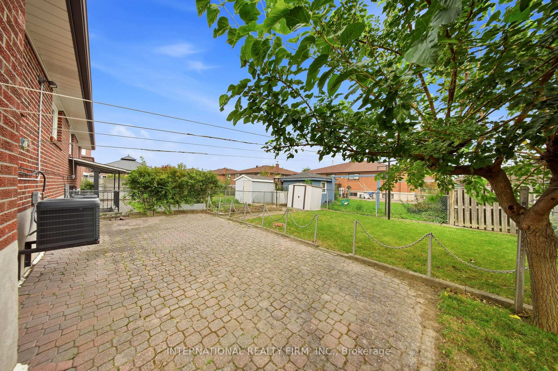 Photo 23 of 92 Andrew Park, Vaughan, West Woodbridge — HOMEH