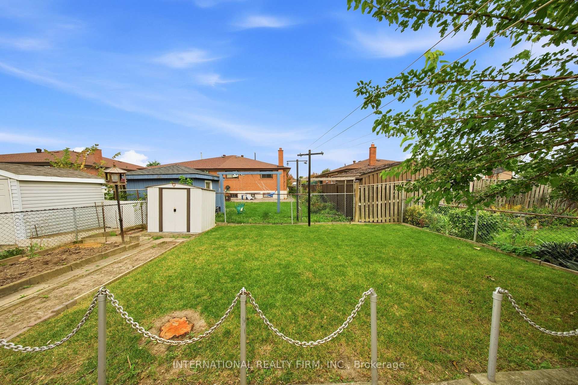Photo 24 of 92 Andrew Park, Vaughan, West Woodbridge — HOMEH