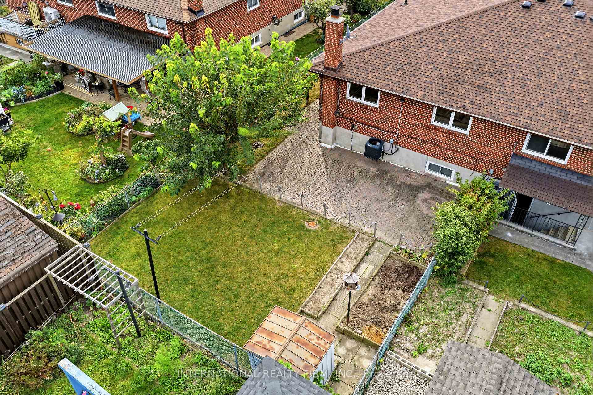 Photo 26 of 92 Andrew Park, Vaughan, West Woodbridge — HOMEH