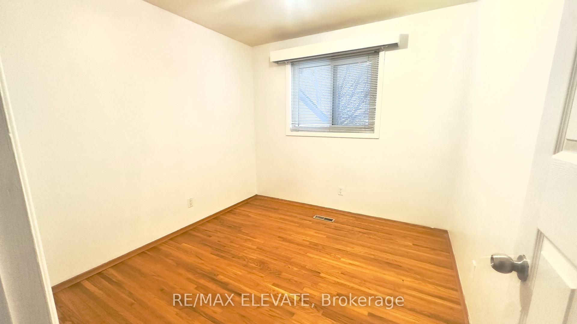 Photo 12 of 81 Amberjack Boulevard, Scarborough, Woburn — HOMEH