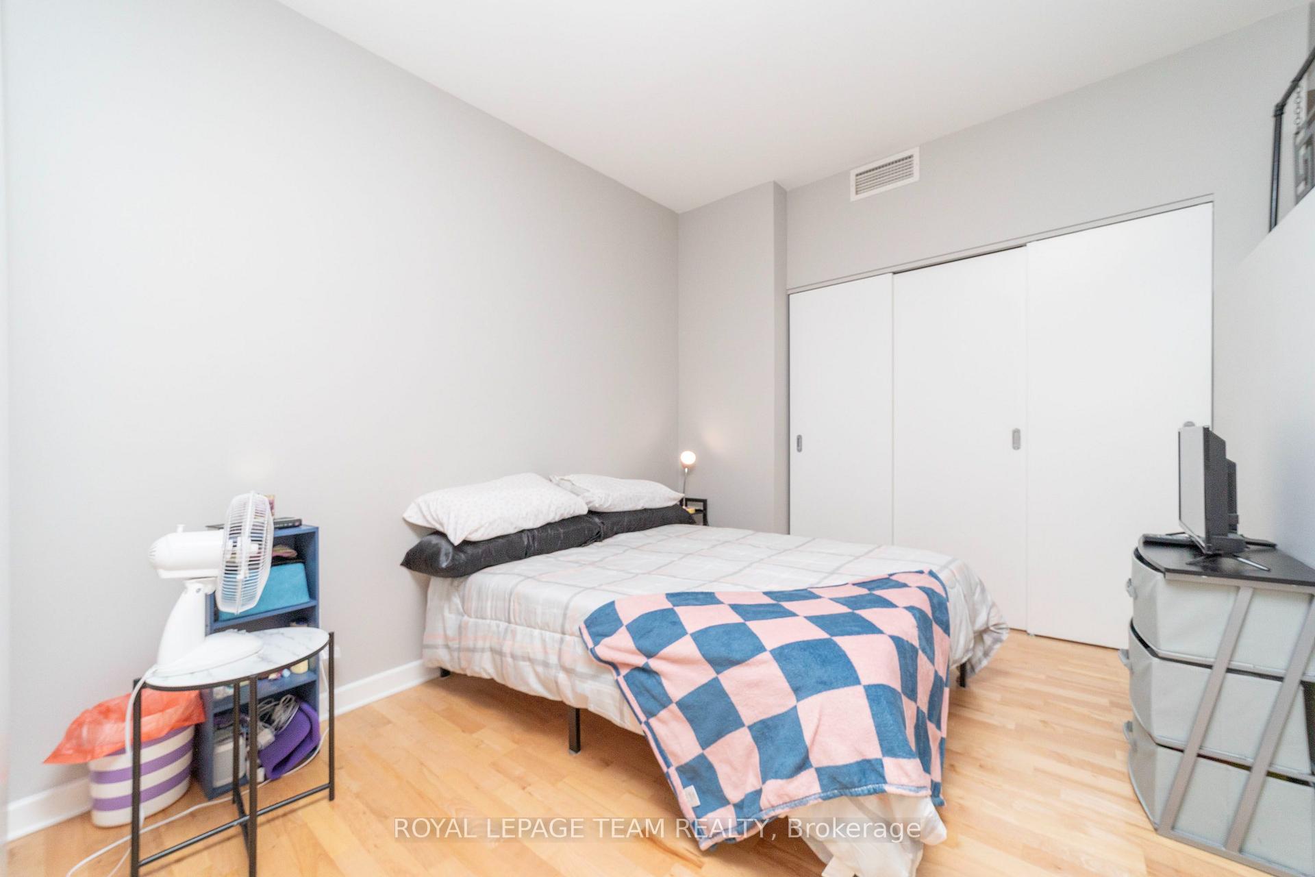 Photo 6 of Unit 209, 180 York Street, Ottawa, Lower Town/Byward Market — HOMEH