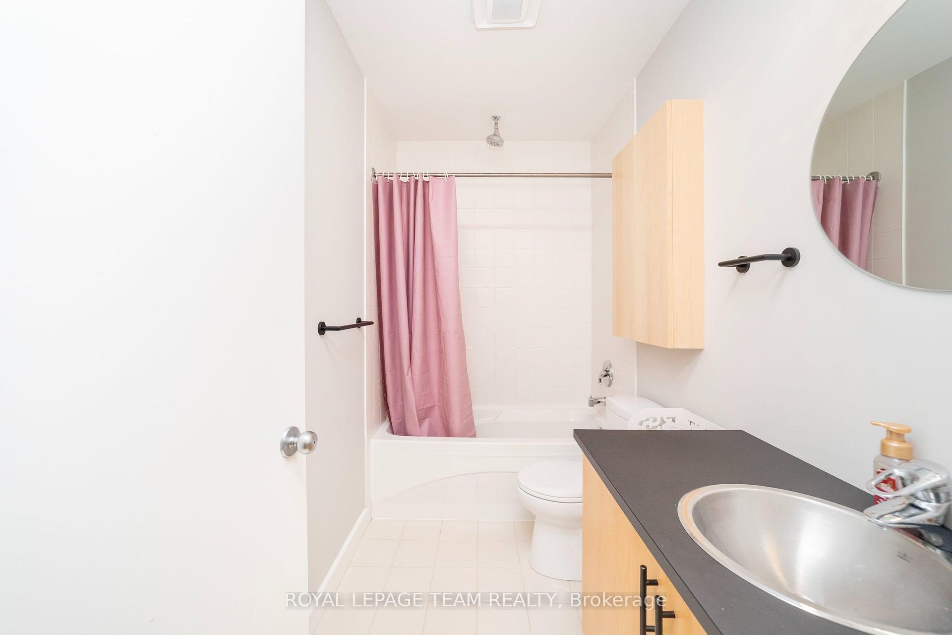 Photo 9 of Unit 209, 180 York Street, Ottawa, Lower Town/Byward Market — HOMEH