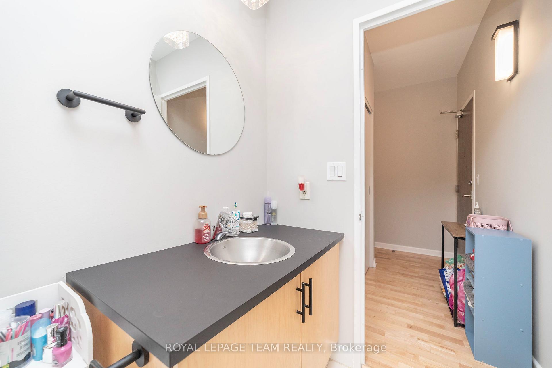 Photo 10 of Unit 209, 180 York Street, Ottawa, Lower Town/Byward Market — HOMEH